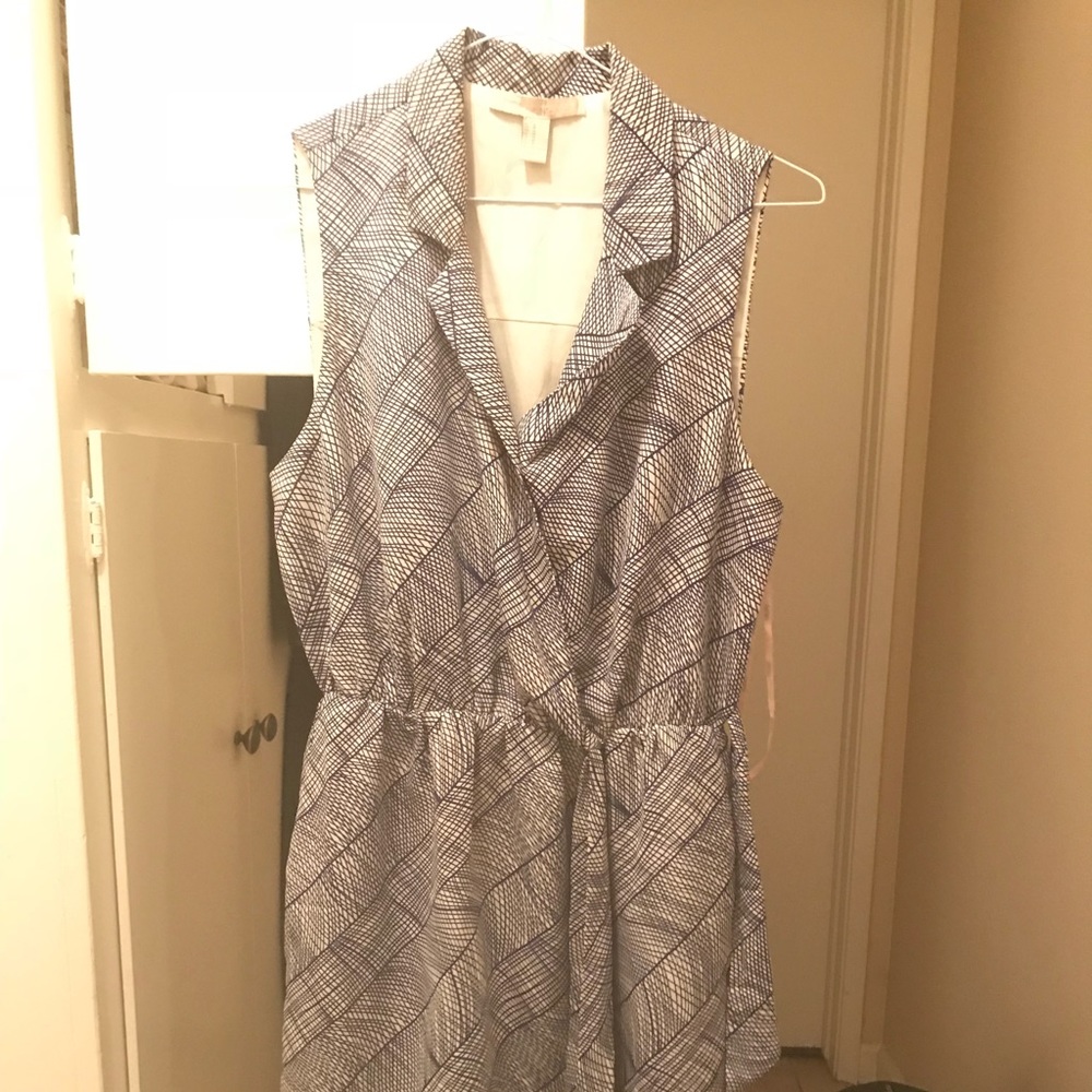 Causal dress